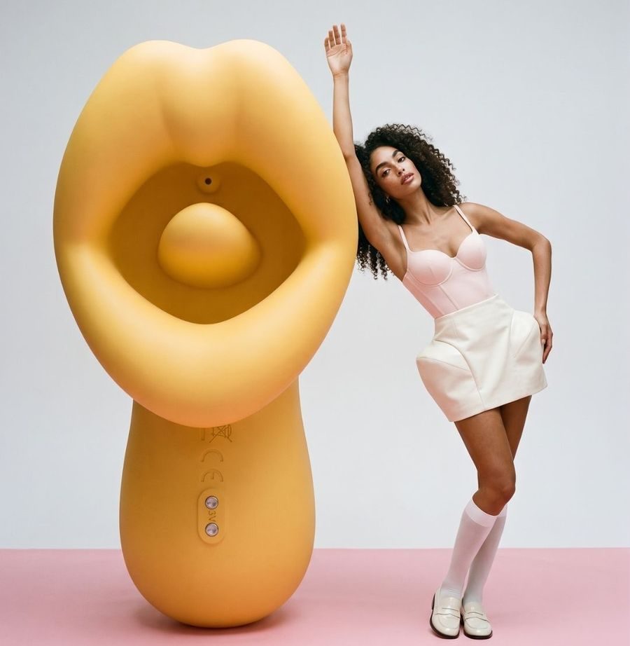 Lemmy campaign with model